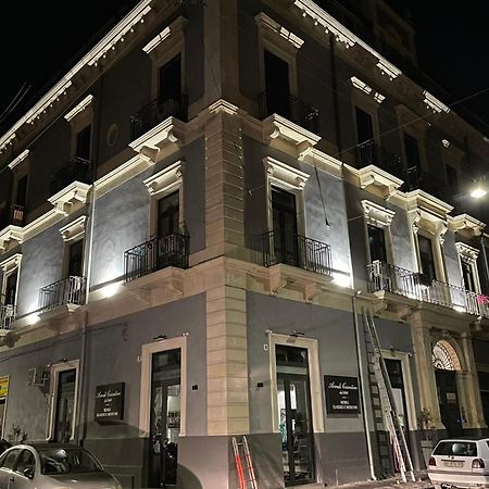 Catania Center B&B ภายนอก รูปภาพ